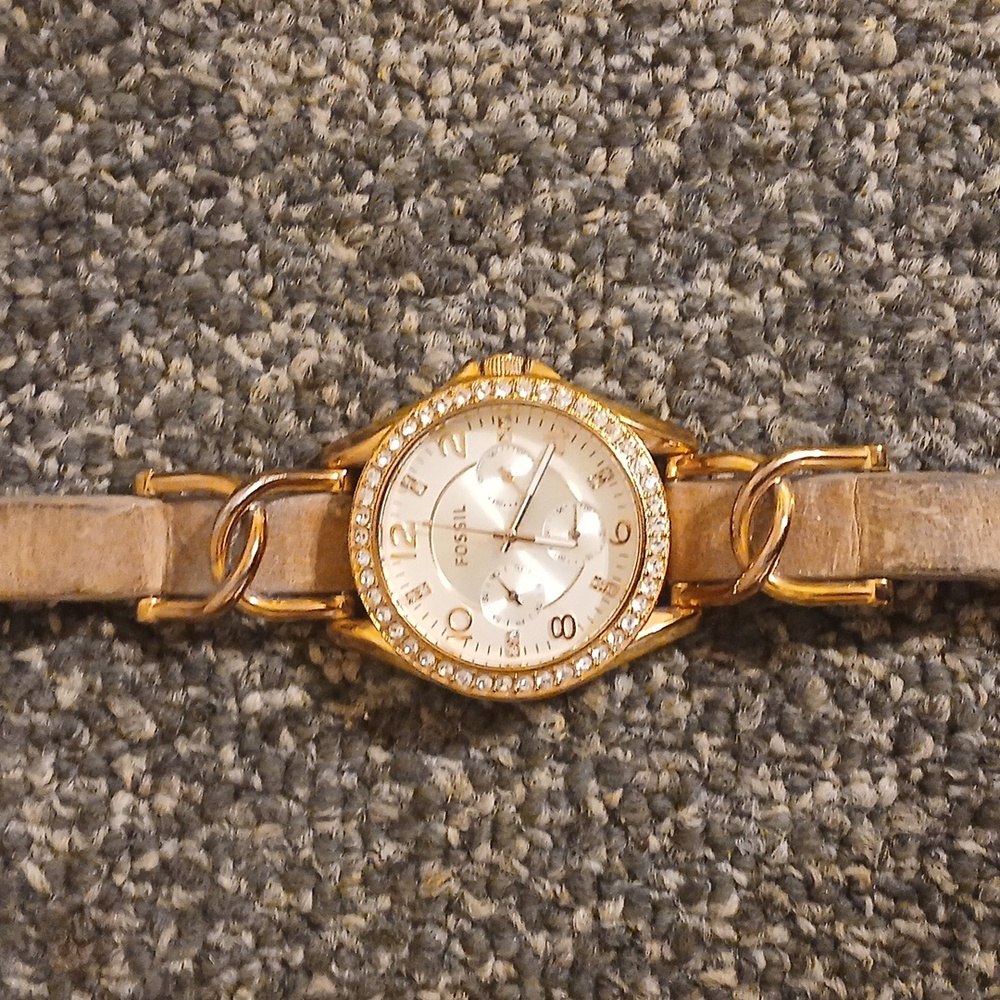 Fossil ES 3466 Rise gold rinestone chronograph women's watch tan leather… - Picture 5 of 7
